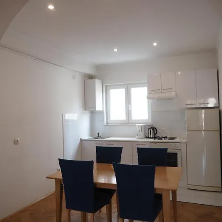 Apartmani * Макарска