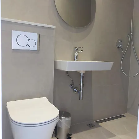 公寓 Apartmani Makarska 马卡尔斯卡