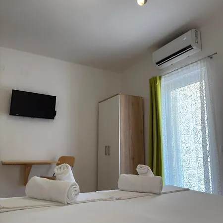 Apartment Apartmani Makarska *