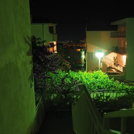 Apartmani Makarska * 马卡尔斯卡