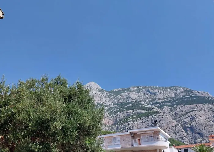 Apartmani Makarska * Makarská
